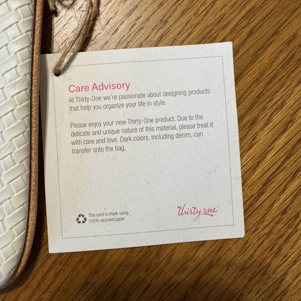 Thirty-One Cream Woven Zipper Pouch - Picture 4 of 6